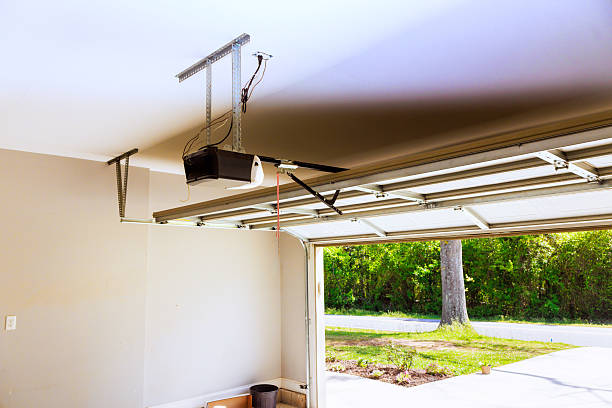 Top rated local Garage Door Roller Replacement specialists in Torrington, CT